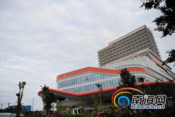三亚市妇幼保健院完成整体搬迁 全面提供诊疗服务