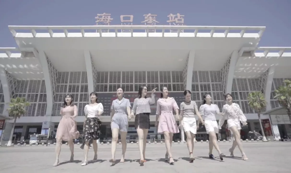 插入图片