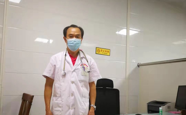 我家有党员 | 妻子眼中的老党员丈夫：他当医生当成了患者的亲人