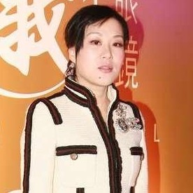 新闻中心 娱乐新闻 明星聚焦  杨小娟照片资料   杨小娟,女,贵州人