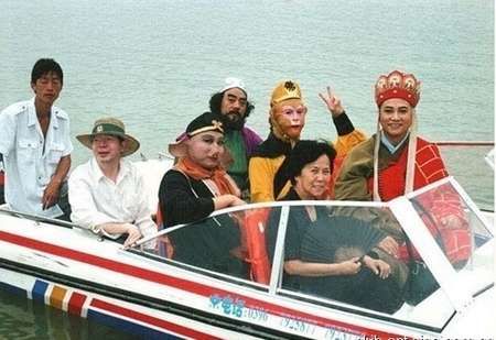 86版《西游记》搞笑雷照曝光 唐僧k歌悟空座游轮