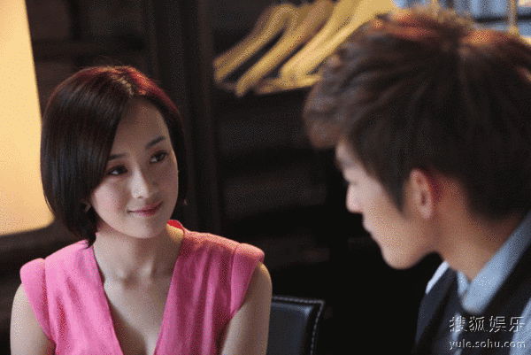 《胜女的代价》热播 张檬演绎职场"唯爱胜女"