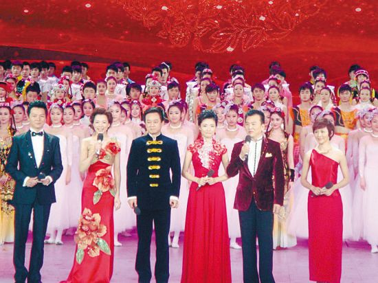 央视春晚主持人敲定 周涛缺席观众遗憾