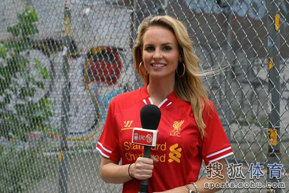 红军第2强援!再签美女主播