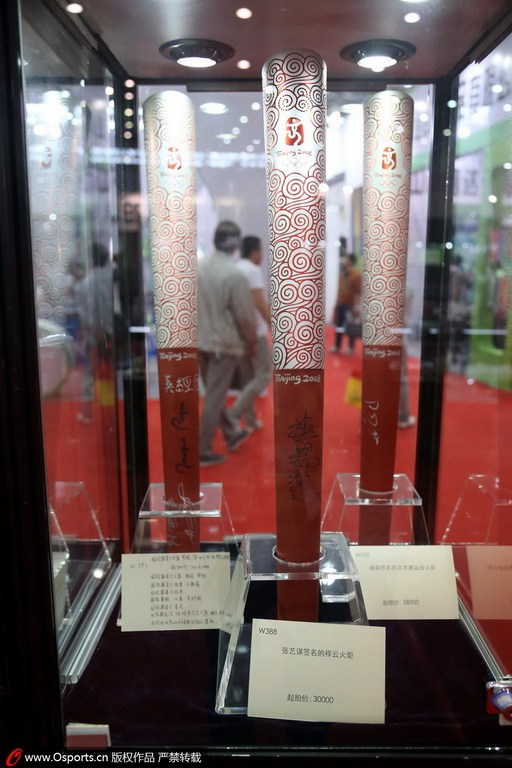人岩 ֳƷ