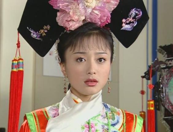南海网 新闻中心 娱乐新闻 娱乐动态 凭借《还珠格格》中小燕子一角