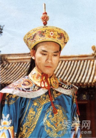 郑少秋