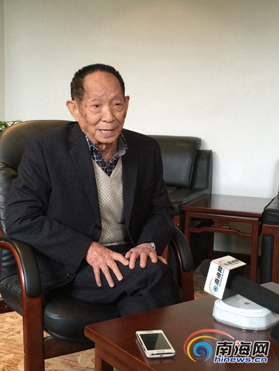 海南,湖南两地主流媒体联合专访袁隆平访谈现场