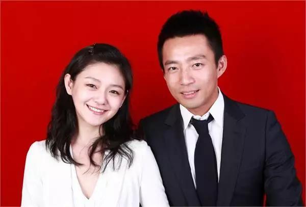 最美白衬衫合照 明星结婚证照片谁最美
