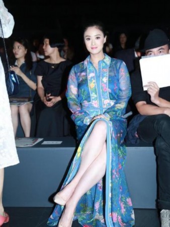 蒋欣这身材真的无衣可救了网友为什么不修图
