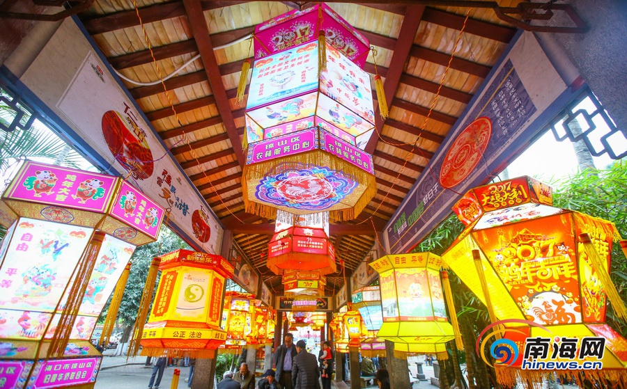  府城三角公园 “千灯照春”灯展亮灯 璀璨迷人引关注