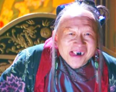 娱乐圈第一丑男长相吓哭外甥女美女配野兽老婆超美