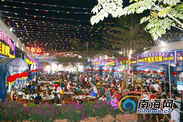 三亚万人海鲜广场春节黄金周假期接待游客10万人次