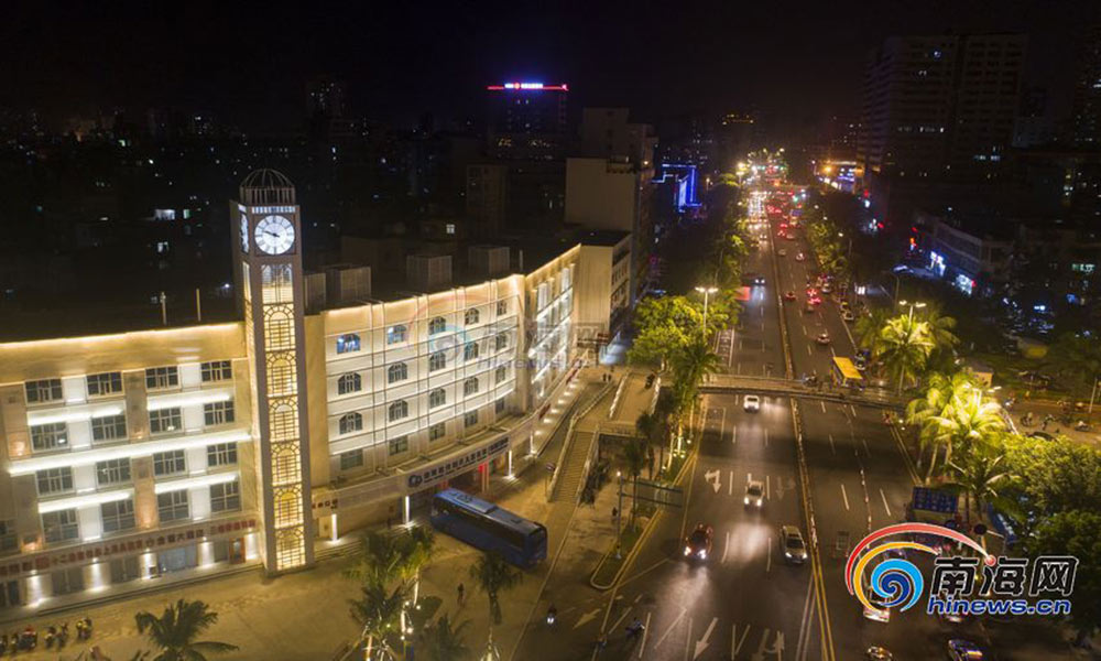【瞰海南】亮丽灯光点靓海口三角池 椰城夜色更加迷人