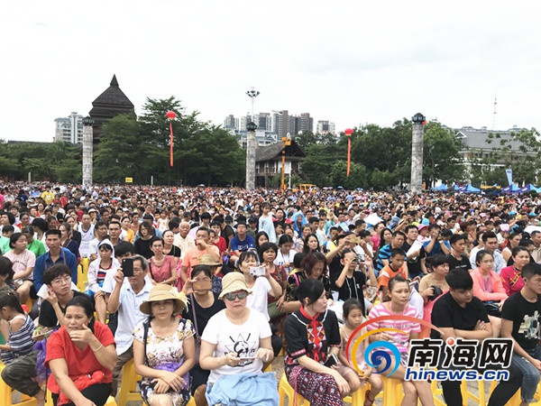 组图| 2018年海南七仙温泉嬉水节开幕 全民尽享"狂欢盛宴"