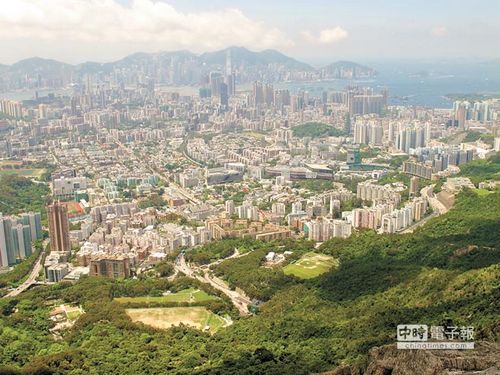 香港地标狮子山:山上看红尘 山下渡人间(图)